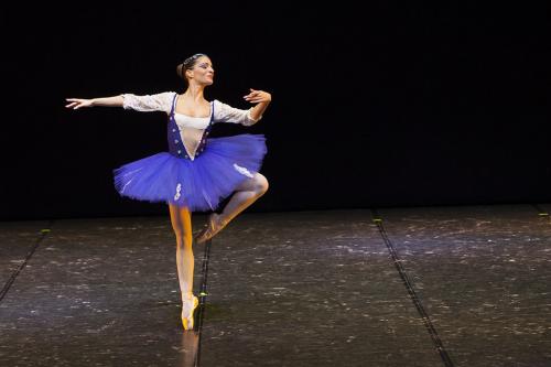 Valeria-Grazioso-nella-variazine-dal-balletto-Le-Corsaire